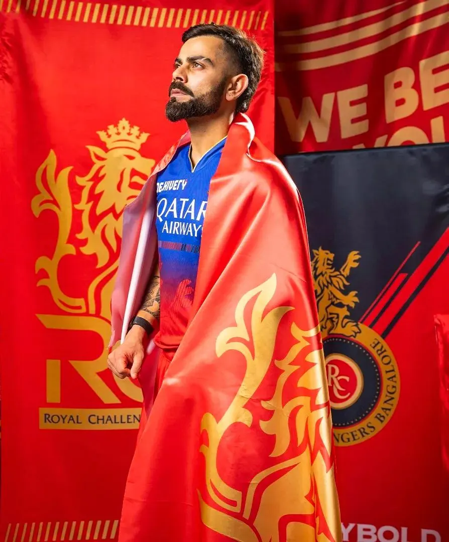 Virat Kohli photographed in RCB's updated jersey for IPL 2024